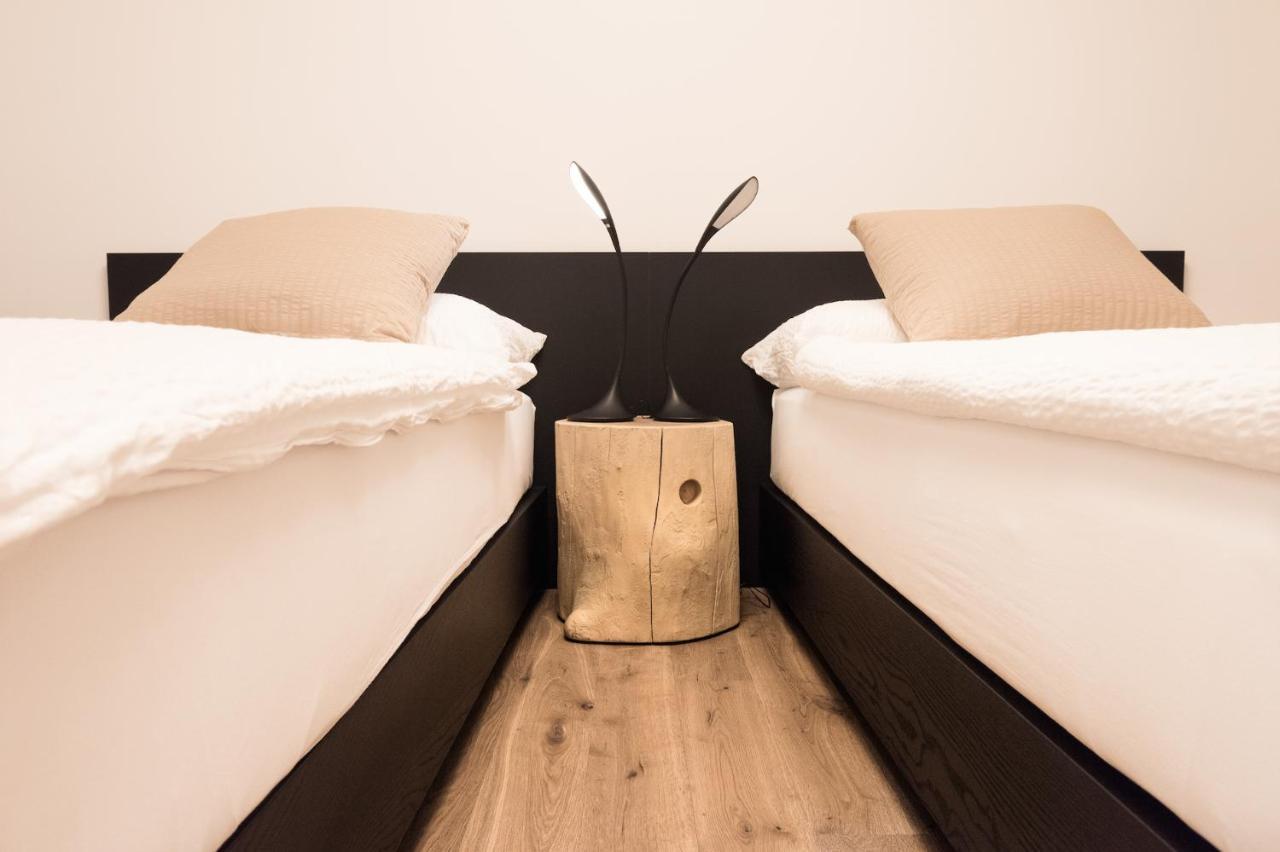Hotel La Croix Blanche Hauterive  Ngoại thất bức ảnh